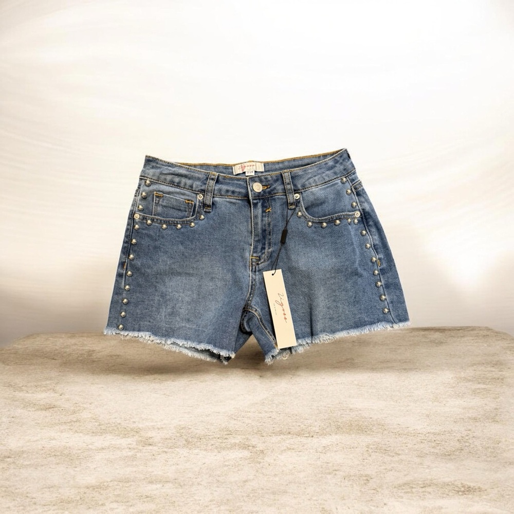 Vigoss Studded Shorts SZ 0-24 NWT